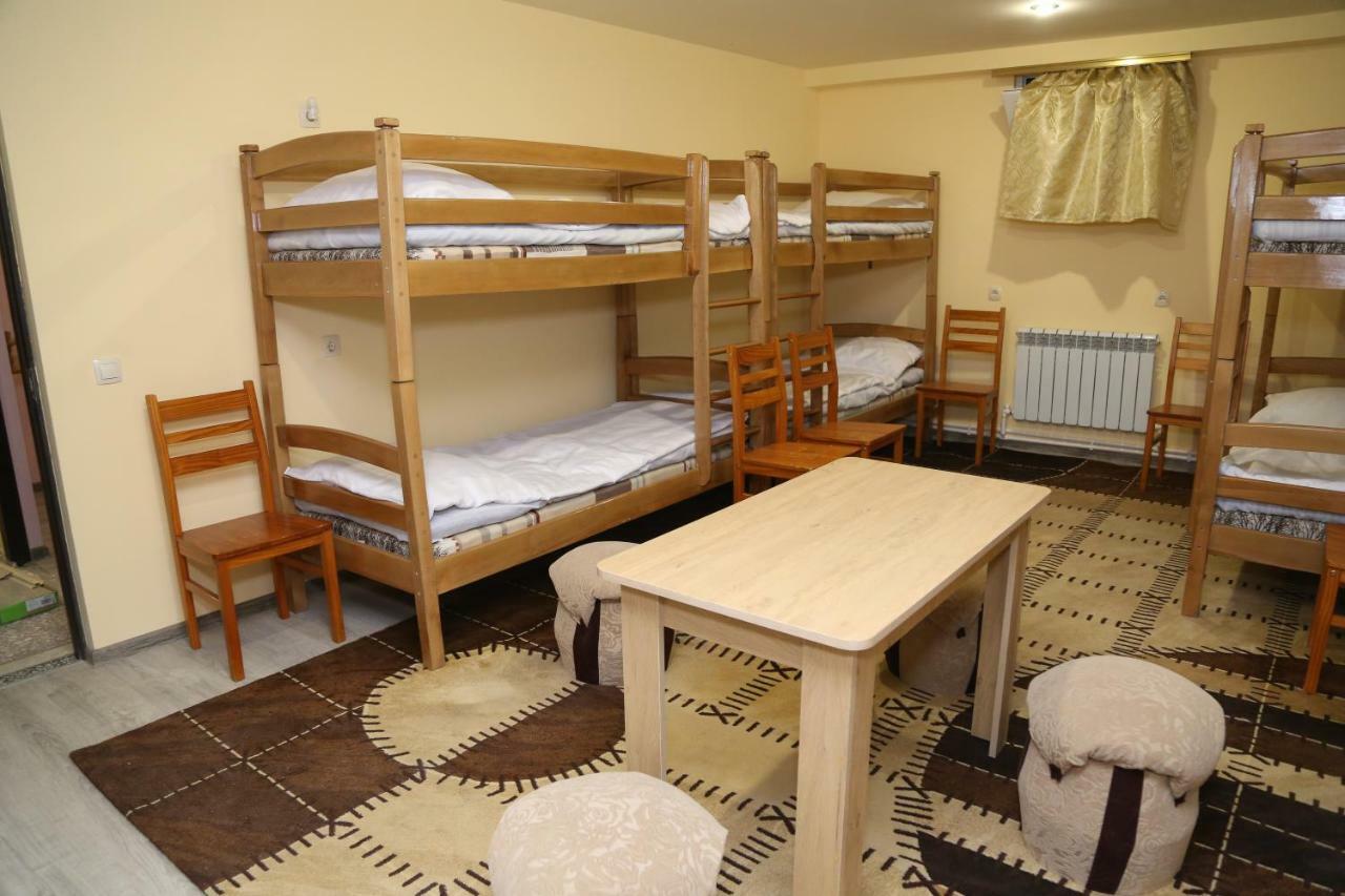 Arsego Hostel Vanadzor Exterior photo